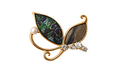 Song brocade brooch